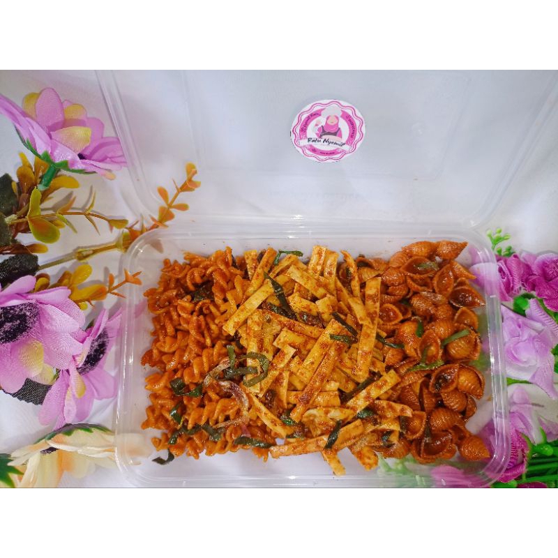 

Mix Platter isi makaroni kerang, makaroni spiral dan stik pangsit isi 500 ml