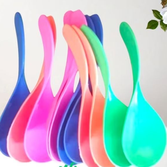 souvenir pernikahan isi 100 pcs centong pelangi kemasan plastik souvenir centong nasi