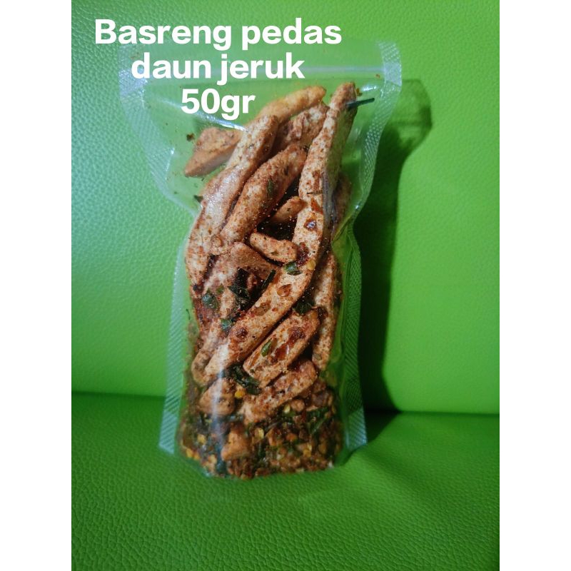 

Basreng pedas Daun Jeruk mini (kemasan 50gr, 5 pcs)