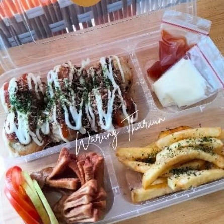 

Empat Sekawan - Takoyaki, kentang, sosis, sayuran