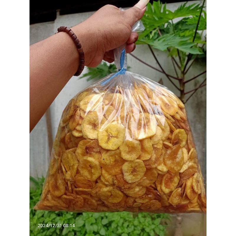 

Keripik Pisang Coin original rajanangka-1kg Pisang Rajanangka Asli