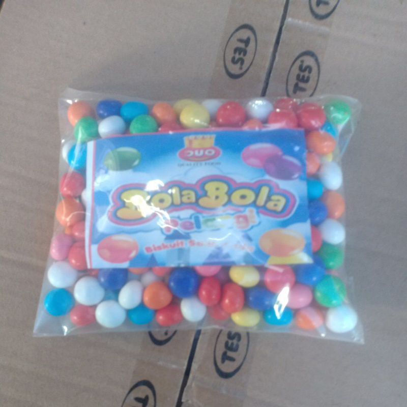 

biskuit bola bola pelangi