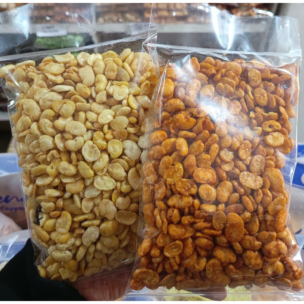 

SNACK KACANG KORO ASIN GURIH RENYAH PEDAS