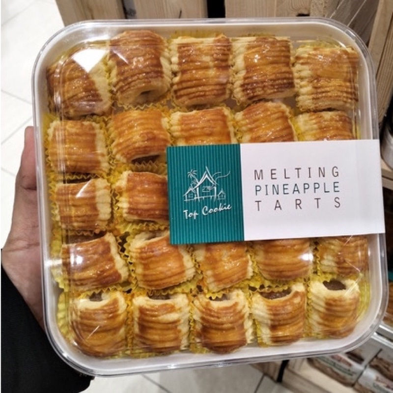 

FINEST BAKE TOP COOKIES MELTING PINEAPPLE TARTS NASTAR VIRAL