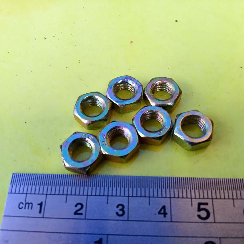 MUR KUNING M6 / MUR BAUT KUNCI 10 / MUR M6 KUNING / MUR ZINK M6 / NUT M6 BAUT 10