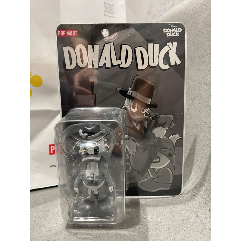 Disney Donal Duck Detective Trendy Figure
