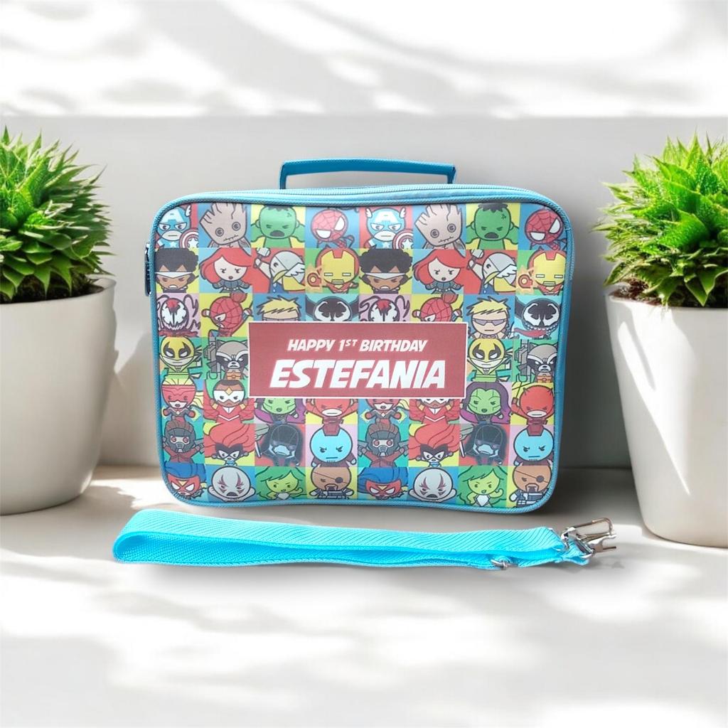 

AA Tas Ultah Anak Custom Nama Foto Tas Ulang Tahun Selempang Lepas Model Avengers Poliester Mitasi