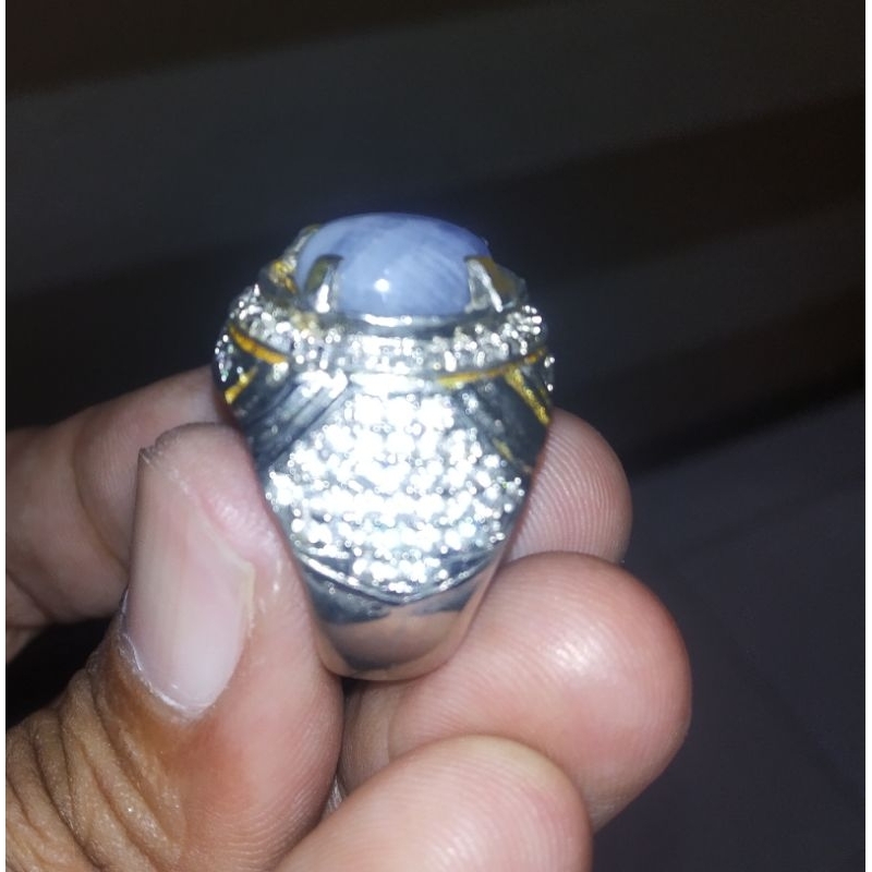 natural white Star sapphire