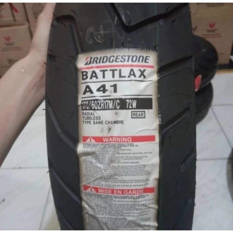 BAN LUAR BATTLAX BRIDGESTONE A41 UKURAN 170/60-17 TUBELESS