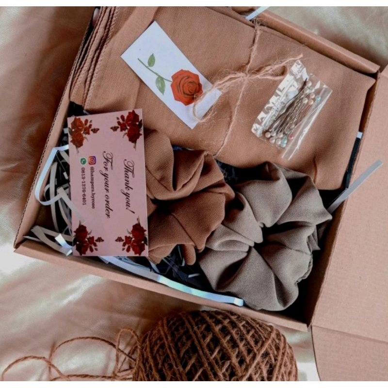 Hampers Hijab | Kado Ulang Tahun Cewek | Hampers Wisuda, Ulang Tahun, Anniversary, dll