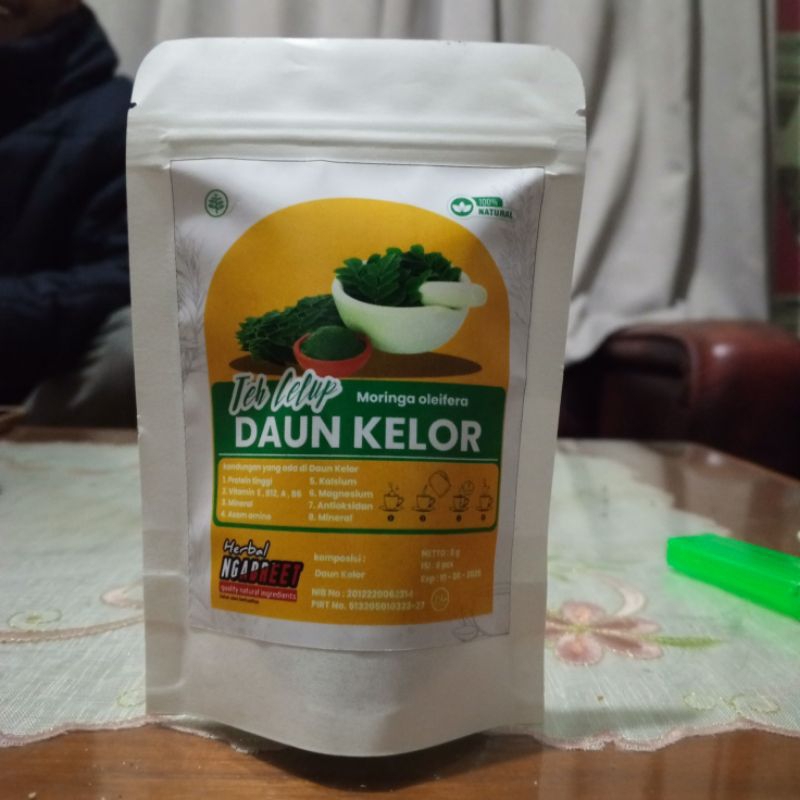 

Teh celup daun kelor