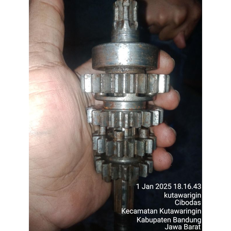 as gear depan satria 2tak hiu lumba