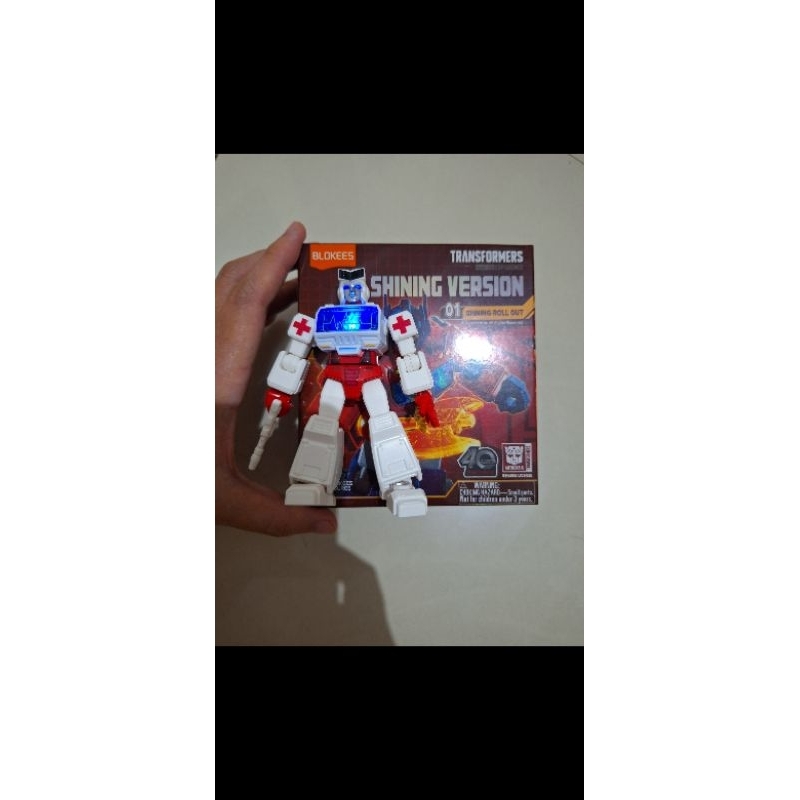 blokees transformers shining vol 1 rachet kondisi sudah rakit baterai habis