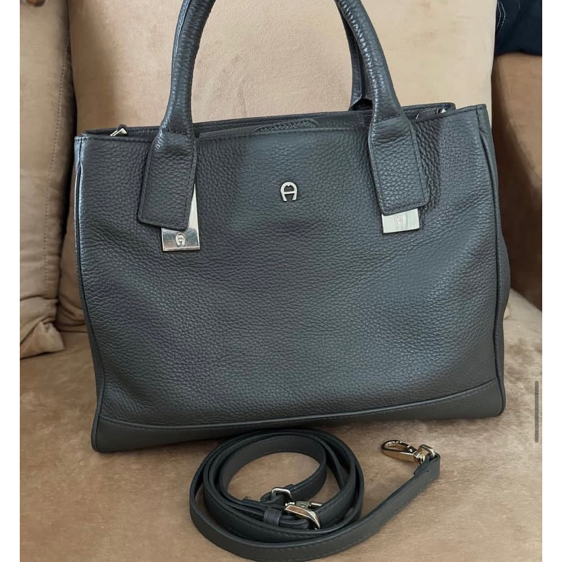 aigner bag