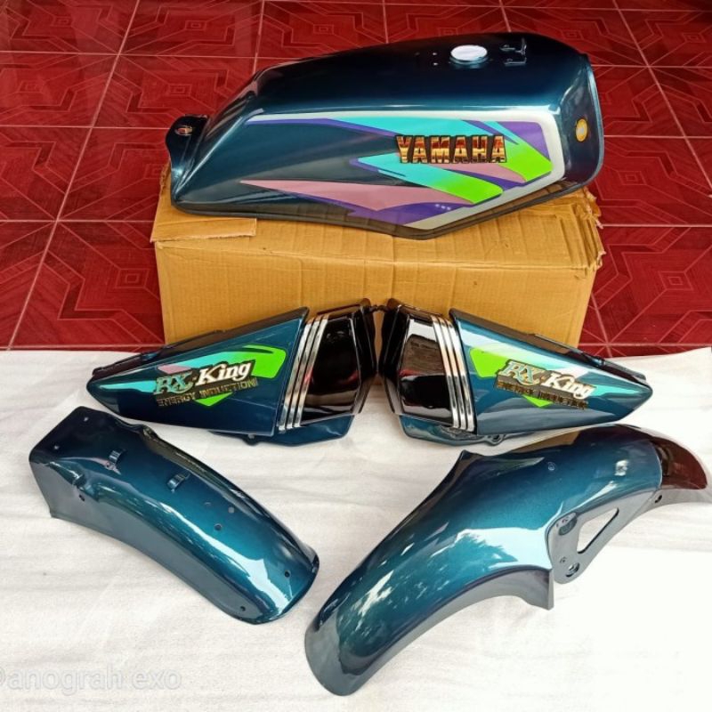 body fullset Yamaha RX king tahun 1997 warna hijau set stiker dan emblem