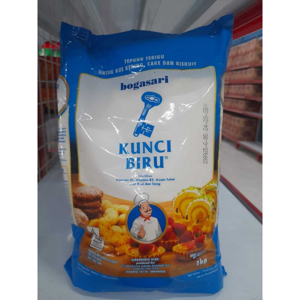 

TEPUNG TERIGU KUNCI BIRU PREMIUM 1KG