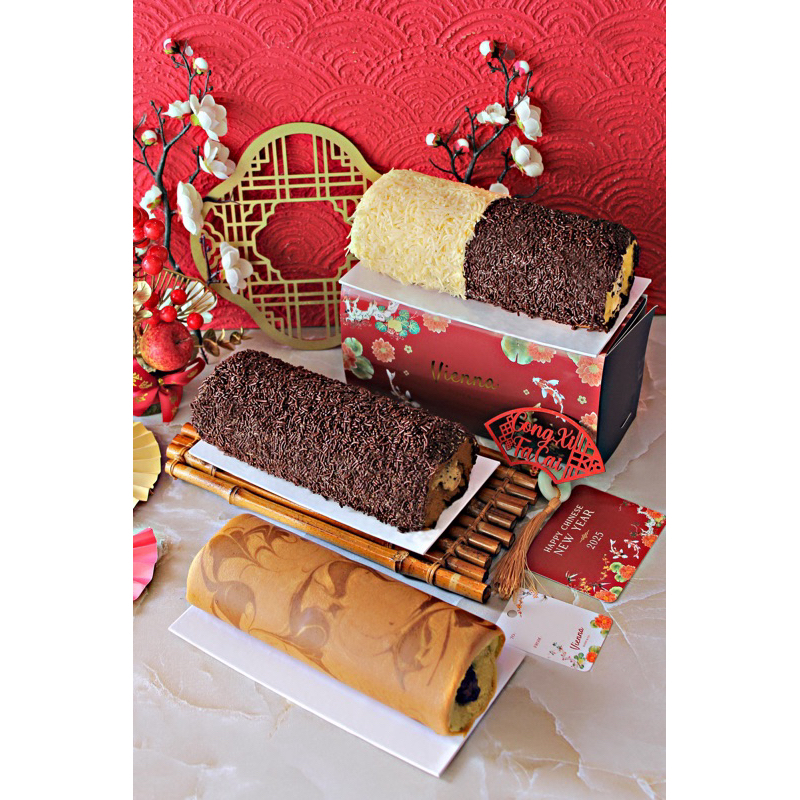 

CNY Hamper - Bolu Gulung Vienna