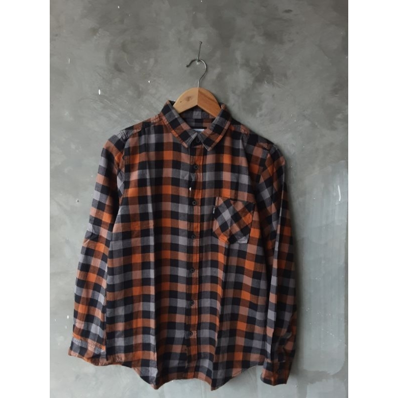 Kemeja Flannel Pria 3 x second