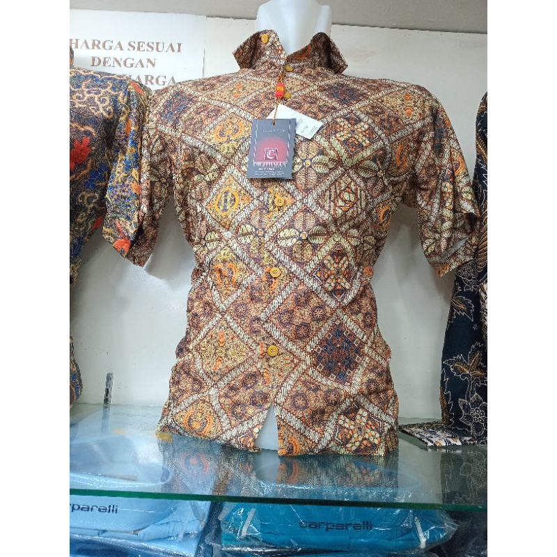 kemeja lengan pendek  batik chairman