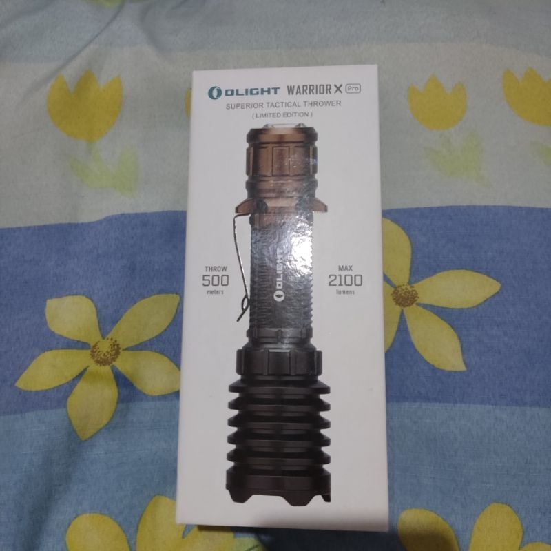 Senter Olight Warrior Xpro