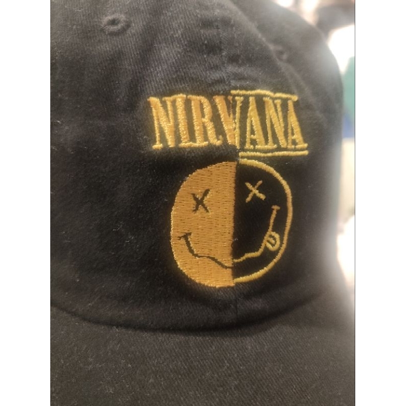 Topi baseball merchandise asli Nirvana Original Chat ke penjual dahulu