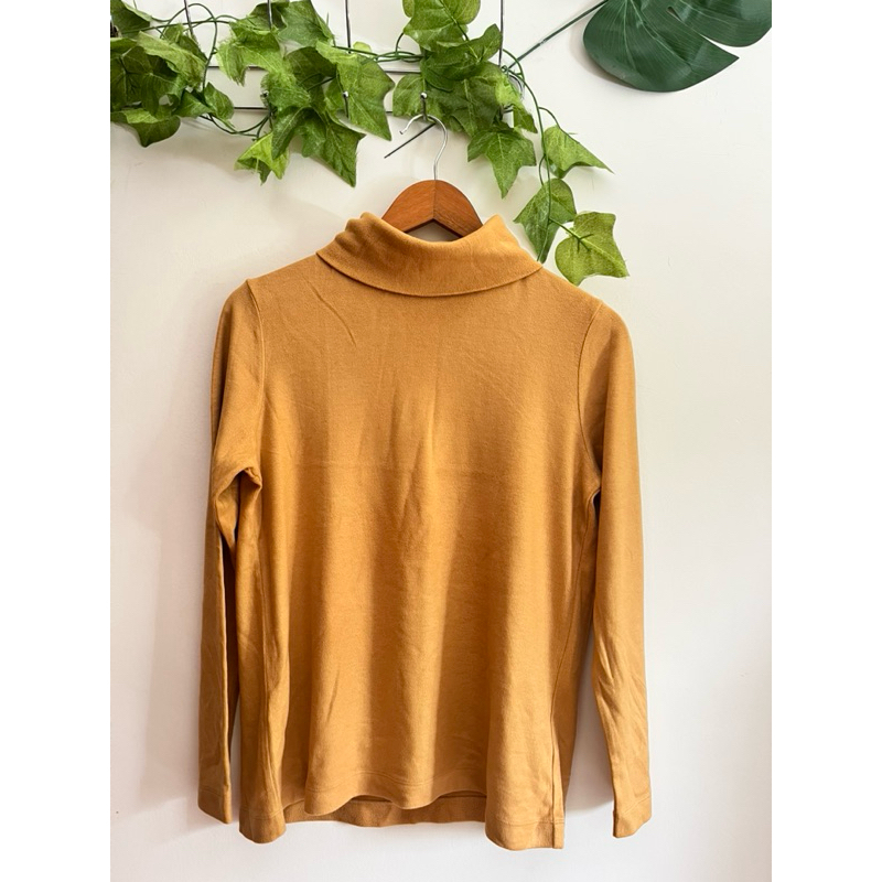 heattech uniqlo mustard preloved