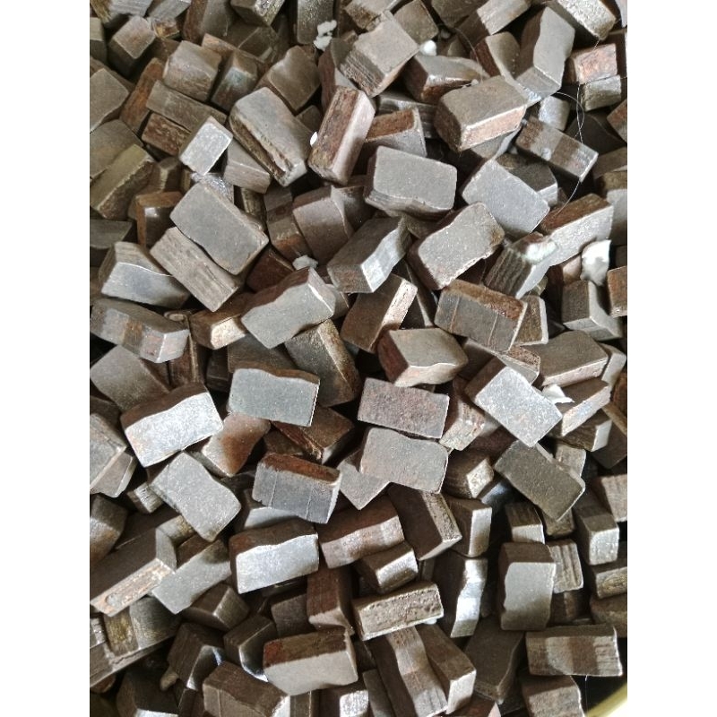 segmen bekas untuk mata bor GRADE UTUH MODEL M, HARGA PERKILO