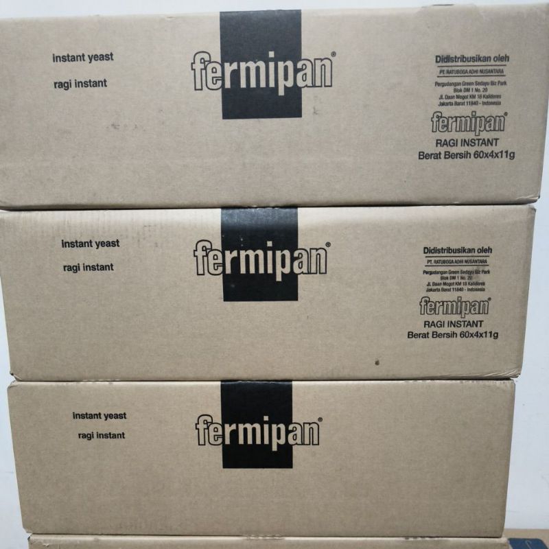 

Fermipan Ragi Instant Berat Bersih 60x4x11g