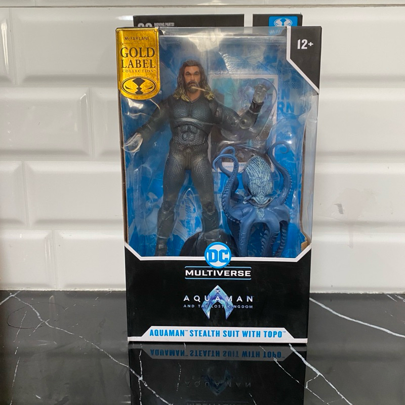 Mcfarlane Toys Aquaman Stealth Suit With Topo Gold Label
