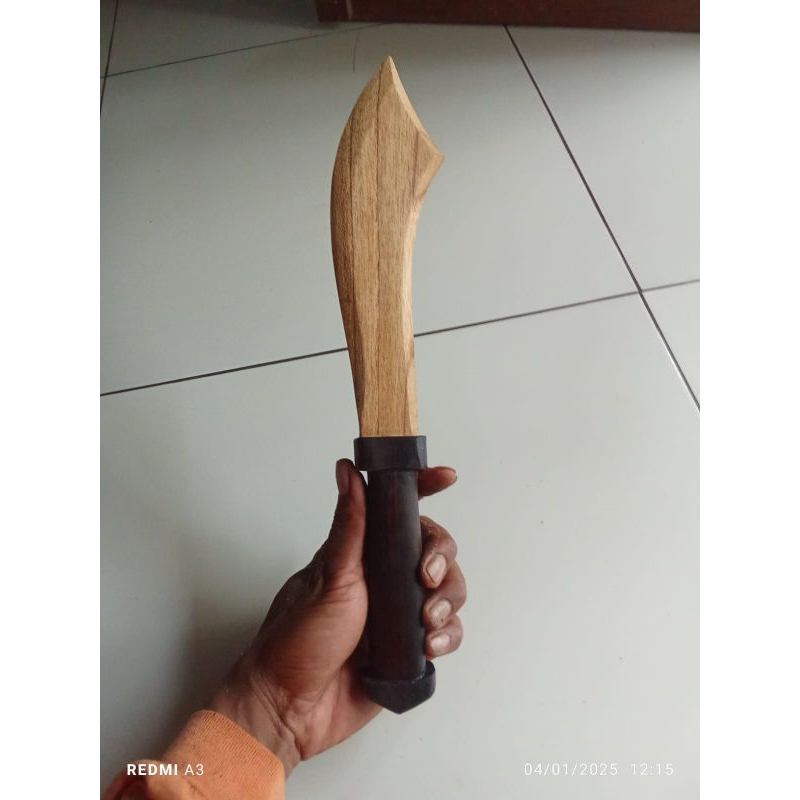 Belati kayu/Belati alat peraga Silat/Belati PSHT