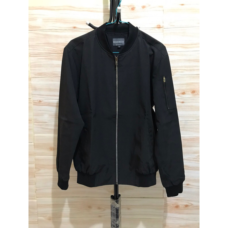 Jaket Wanita / Jaket Roughneck / Roughneck Preloved / Bomber Wanita / Bomber Preloved / Baju Prelove