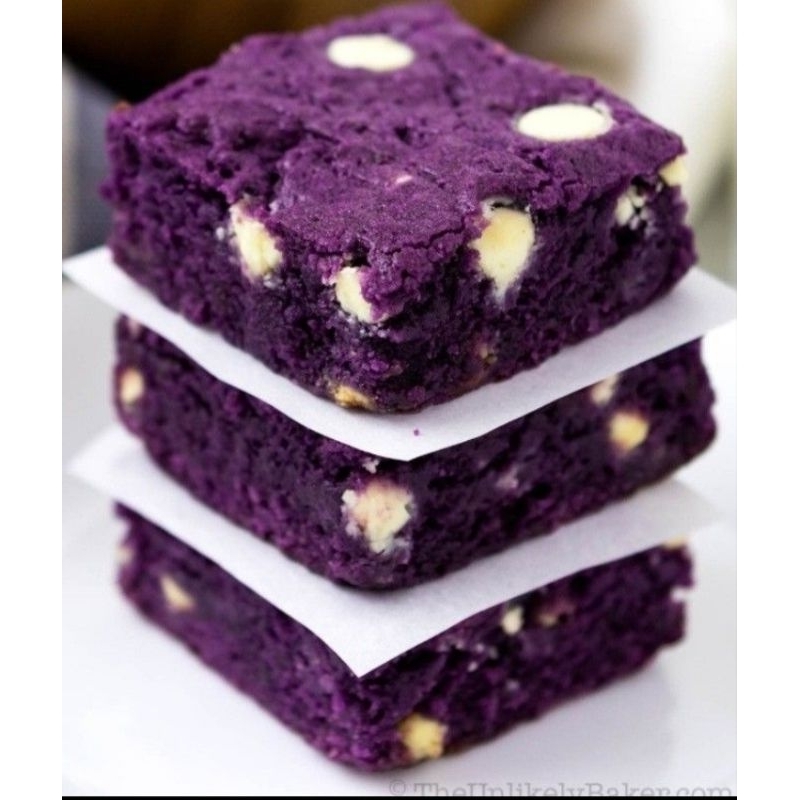 

Brownies Kukus by Ar Rida - Cokelat, Keju, Pandan, Tiramisu, Taro