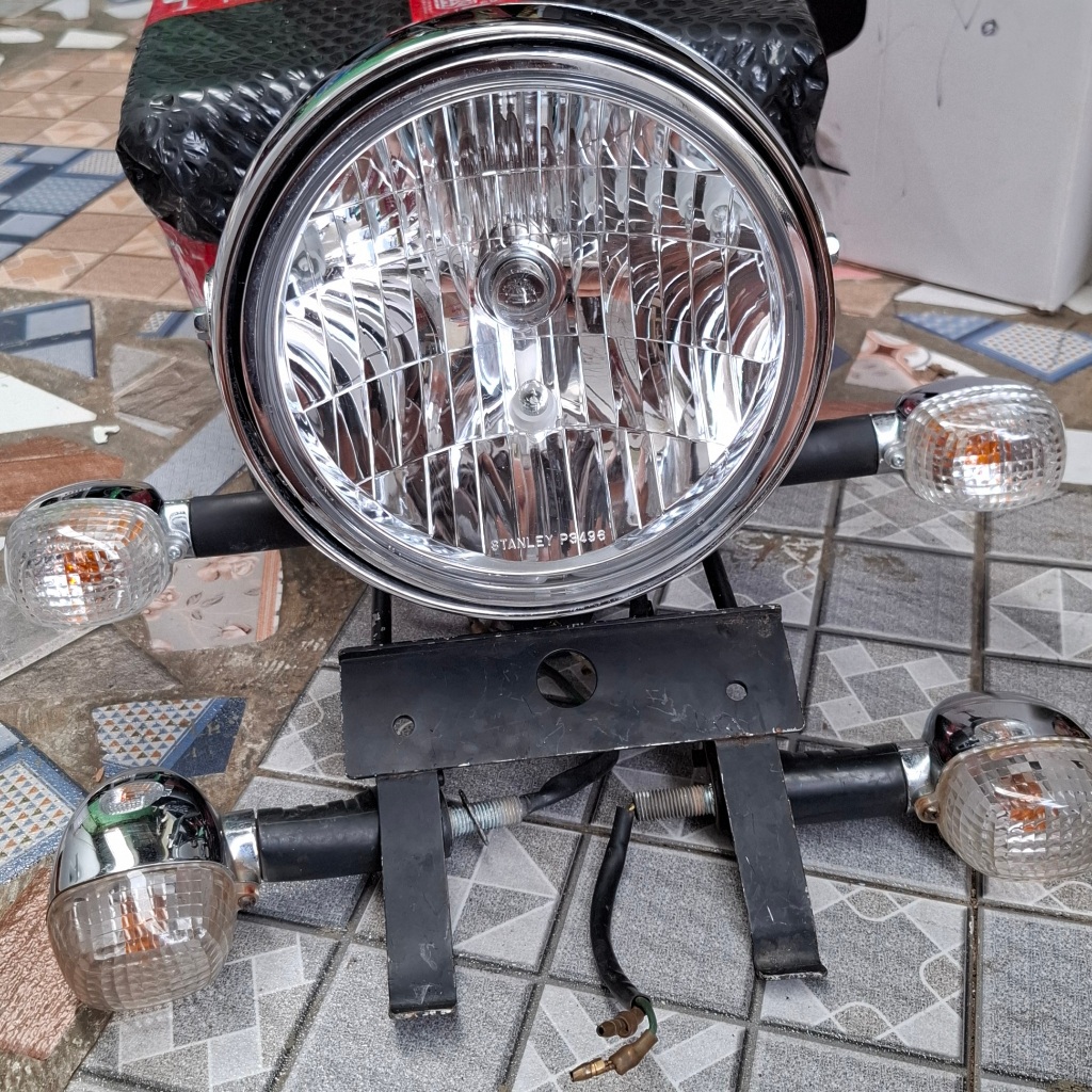 Lampu bulat set breket sen ninja r ss original copotan asli