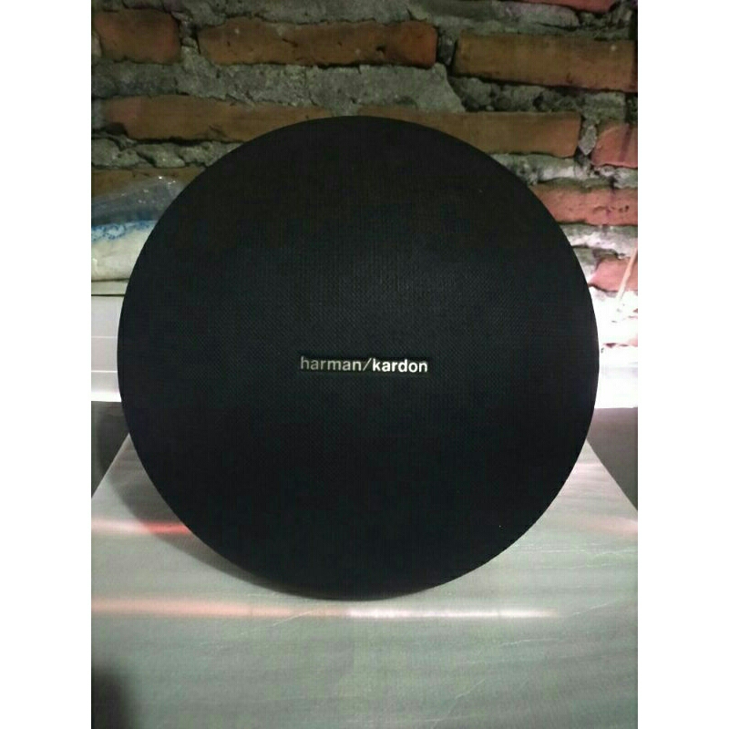 Harman Kardon Onyx Studio 4