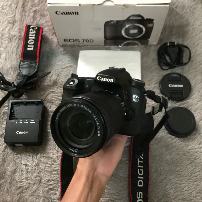 CANON EOS 70D KIT 18-135MM IS STM Second Fullset Mulus