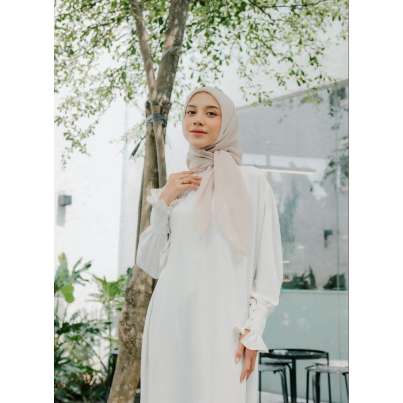hijab segi empat/voal jepang premium/japan original/premium polos/halus ringan/voal elengan/FFFaris