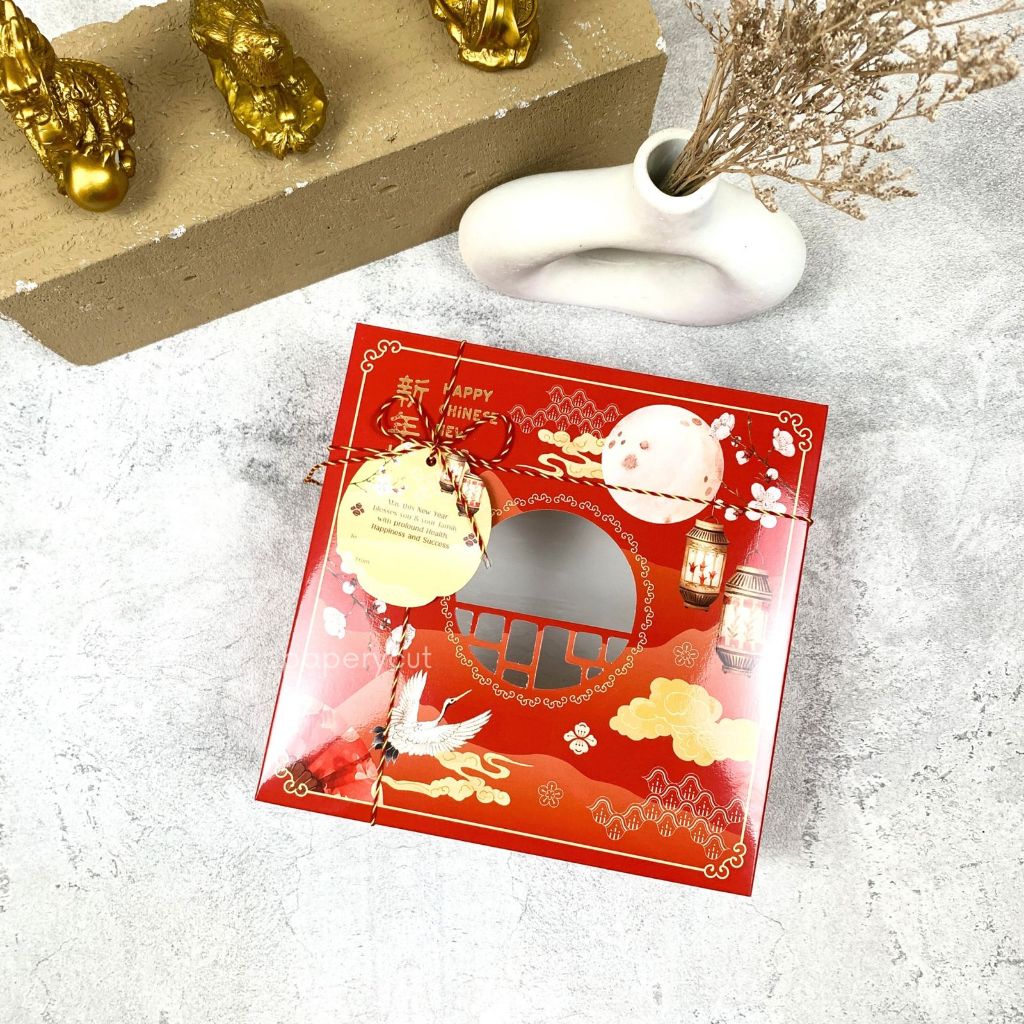 

Box Kue Imlek 20 cm x 20 cm x 7 cm