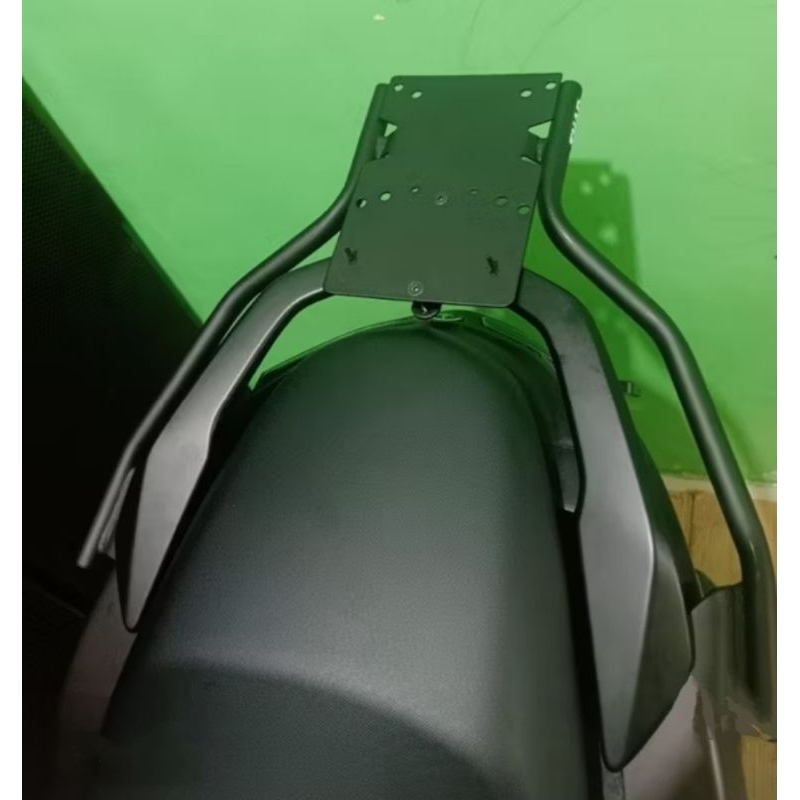 SHAD BRACKET BOX NMAX TURBO NEW 2024 BREKET BOX NMAX NEO TURBO DUDUKAN BOX NMAX NEW 2024 ORGINAL SHA