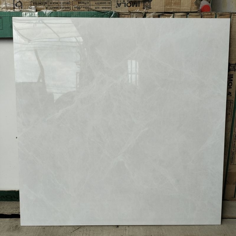 GRANIT 60X60 GLOSYY MARMER LIGHTGREY