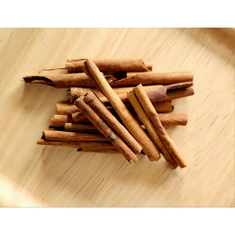 

Kayu Manis Batang 50 gram / Cinnamon stik / Bumbu Dapur/ Rempah