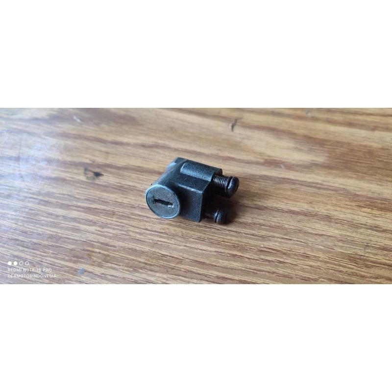 Kunci stang Suzuki trs original