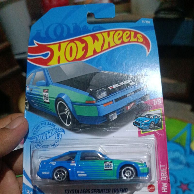 Hot Wheels Toyota AE86 Sprinter Trueno falken