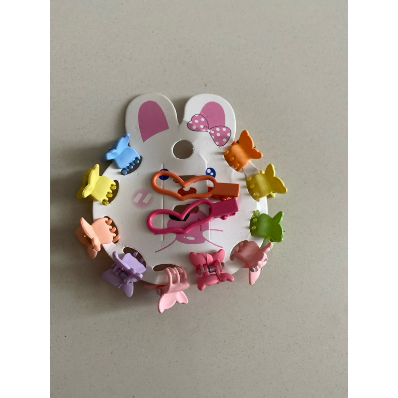 

butterfly claw clip