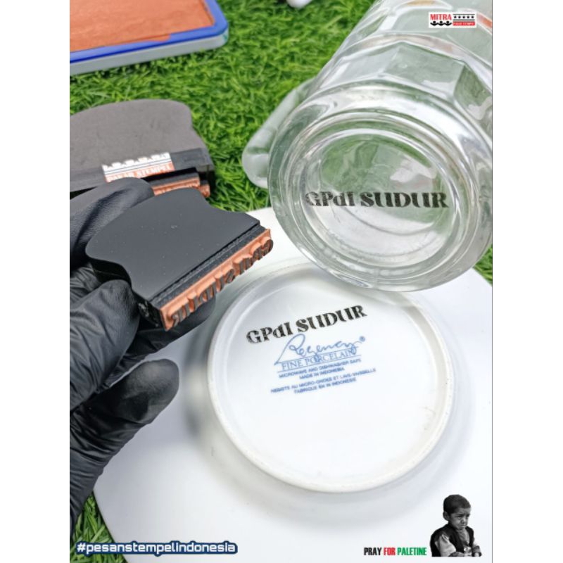 

STEMPEL PIRING KERAMIK SENDOK GELAS KACA STEMPEL CUSTOM STEMPEL SESUAI PERMINTAAN TINTA ANTI LUNTUR