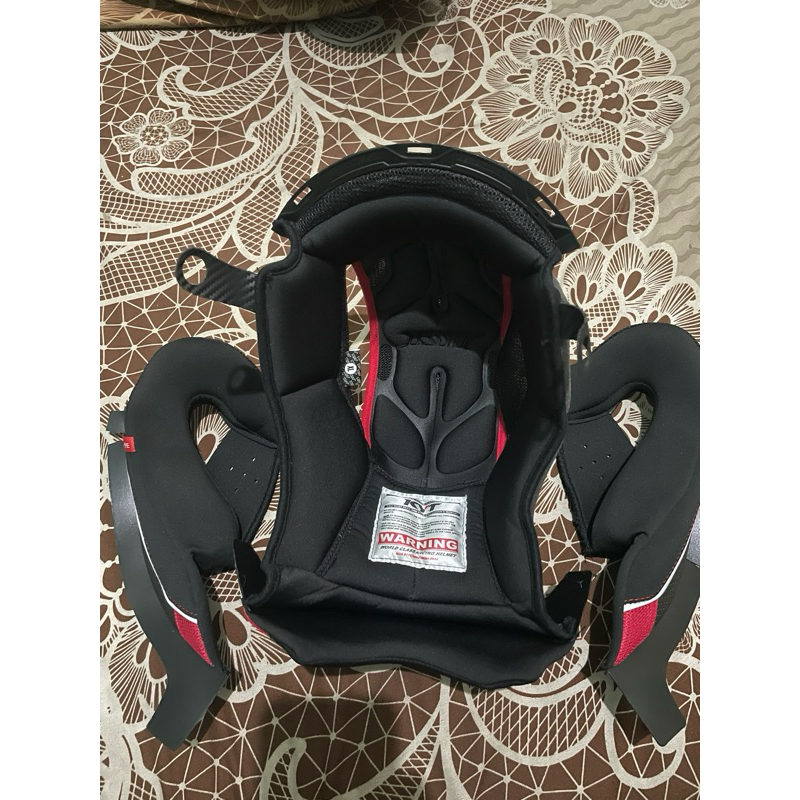 BUSA HELM SIZE XL KYT TTR JET