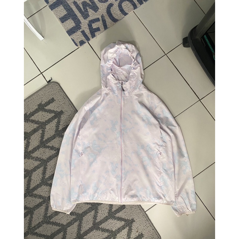 Uniqlo Lightweight Jacket Pocketable
