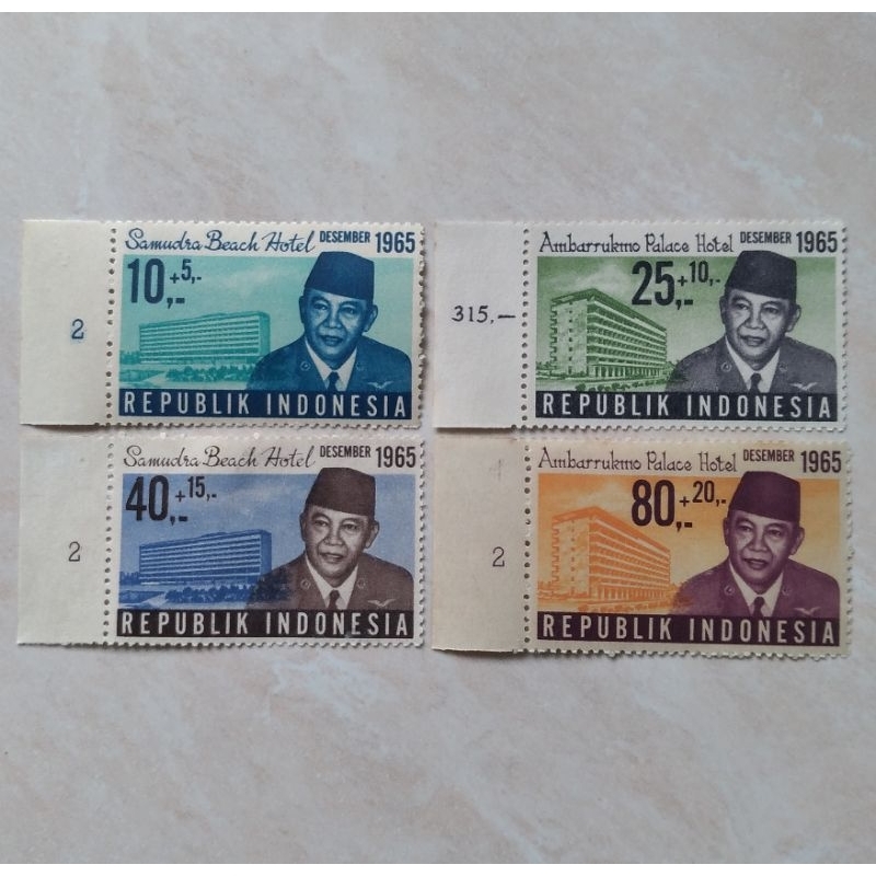 

Perangko Prangko Kuno Set Lengkap Seri Hotel-Hotel Pariwisata 1965 Mint - YN2140