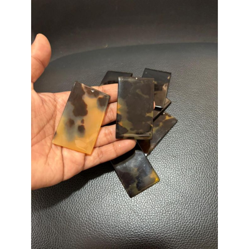 Acesories liontin kalung kulit asli