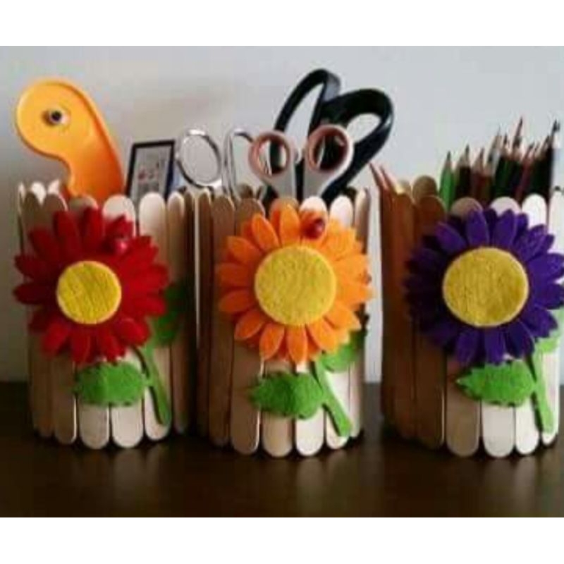 

Tempat Pensil Dari Stik Es Krim