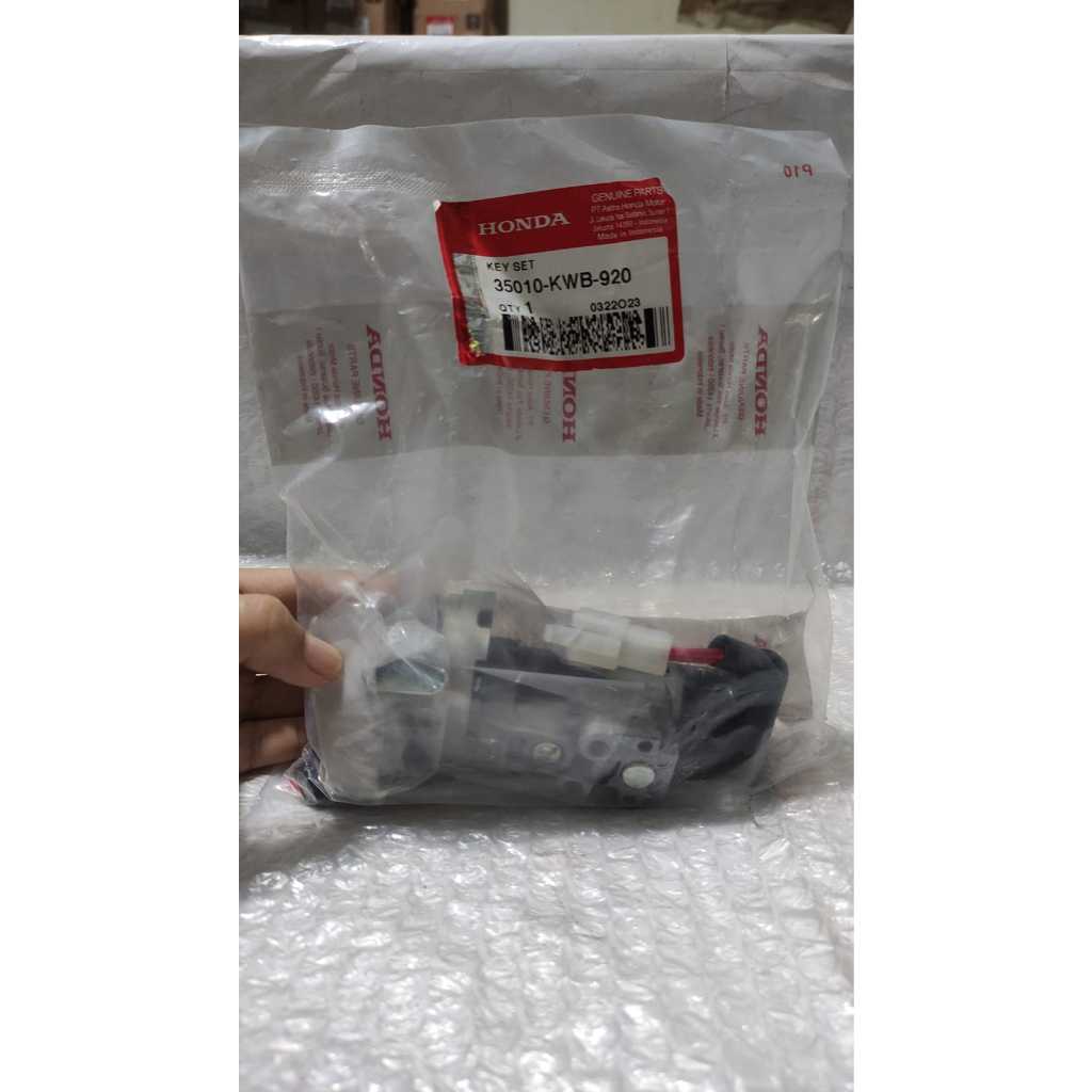 Kunci Kontak (Key Set) Honda Blade 110 / 35010-KWB-920 ORIGINAL AHM